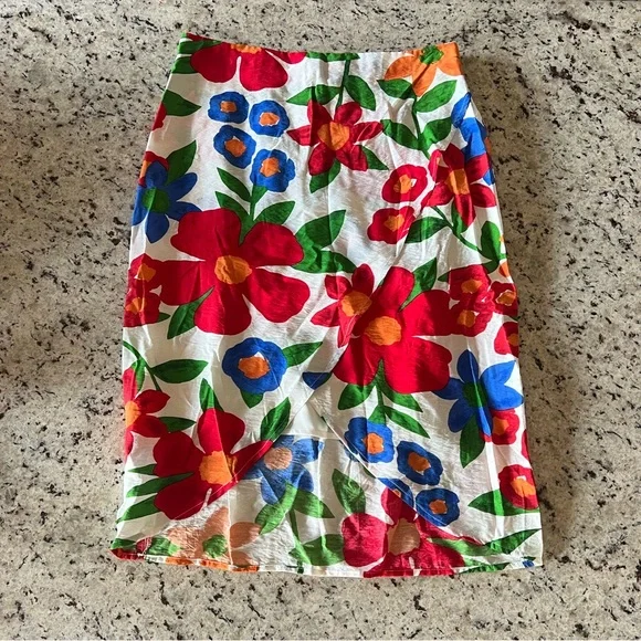 Skies Are Blue Floral Print Women's Skirt - Picture 1 of 7